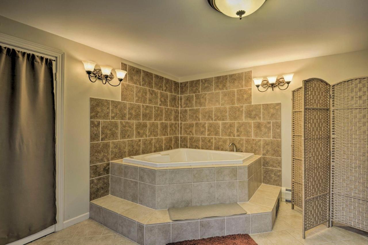 Spacious Home By Finger Lakes And Watkins Glen! Burdett Exterior photo
