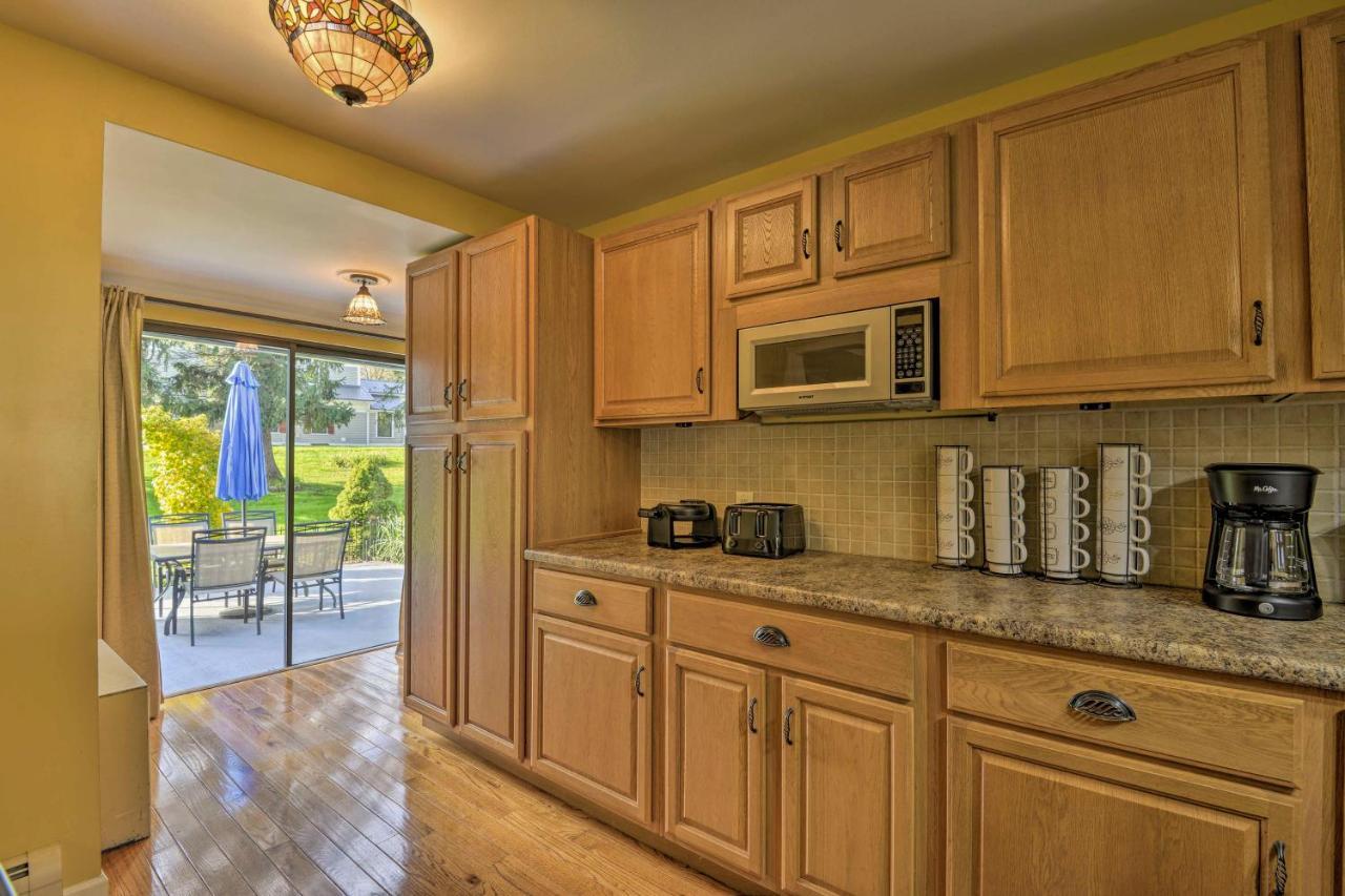 Spacious Home By Finger Lakes And Watkins Glen! Burdett Exterior photo
